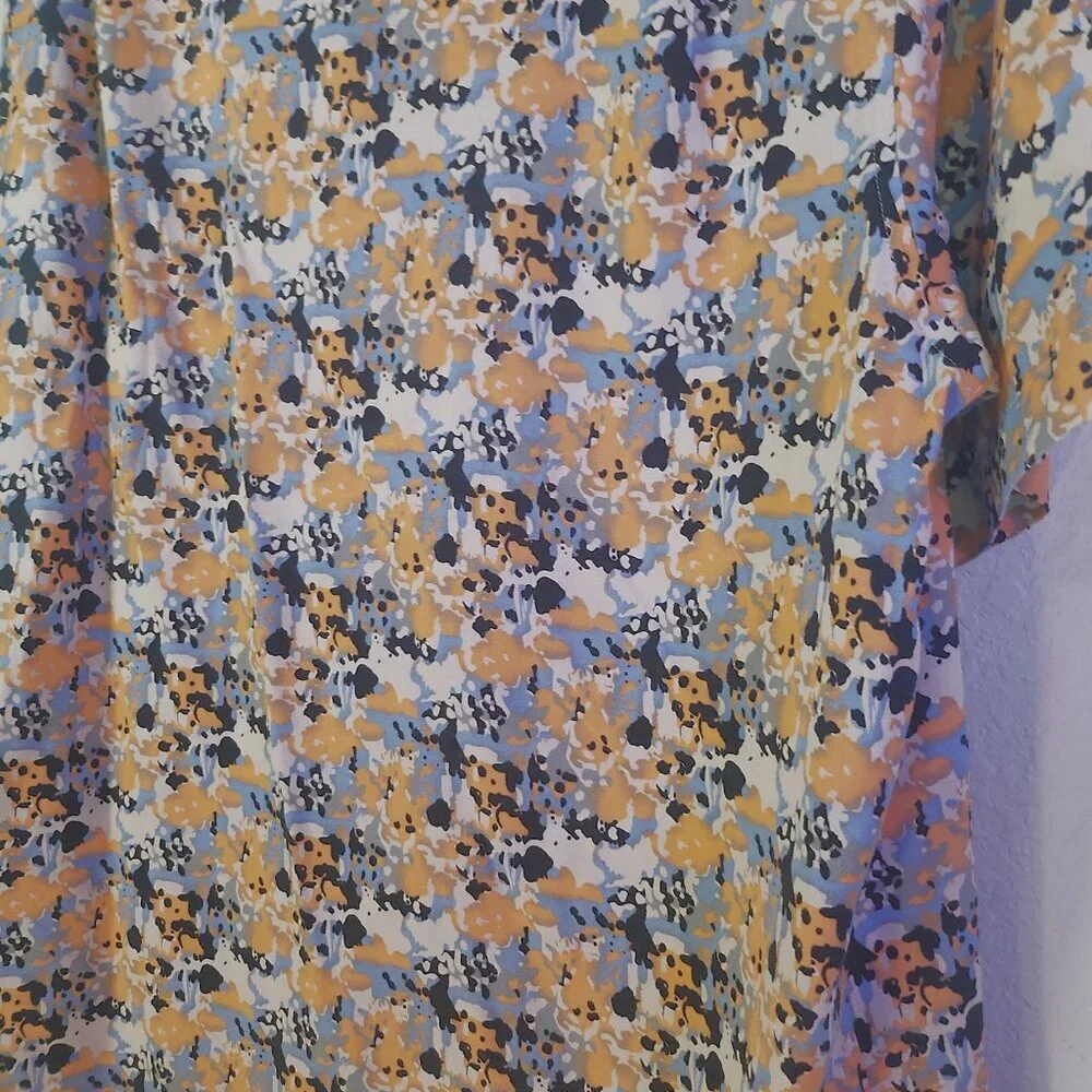 Vintage Silk Circa 1969 Multicolor Polo Vintage Beautiful Shirt 100% Silk - Picture 11 of 11